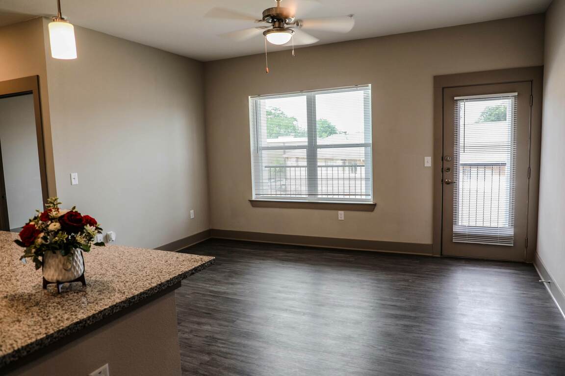 900 Winston Apartments Houston, TX Home